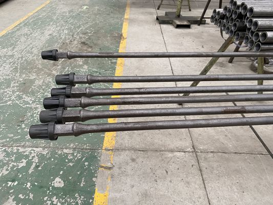 เหล็กกล้าคาร์บอนบ่อน้ำมัน Sucker Rods 25ft 30ft Long Oil Production Sucker Rods