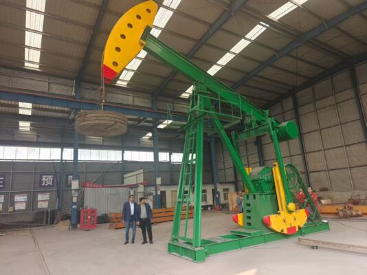 API 11E ระดับ Crank Balance Light Weight Pump Jack สําหรับหน่วยปั๊มสนามน้ํามัน