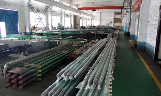 AISI 1045 Srp Pump ลูกสูบผลิตน้ำมันติดตั้ง Downhole Suker Rod Pump